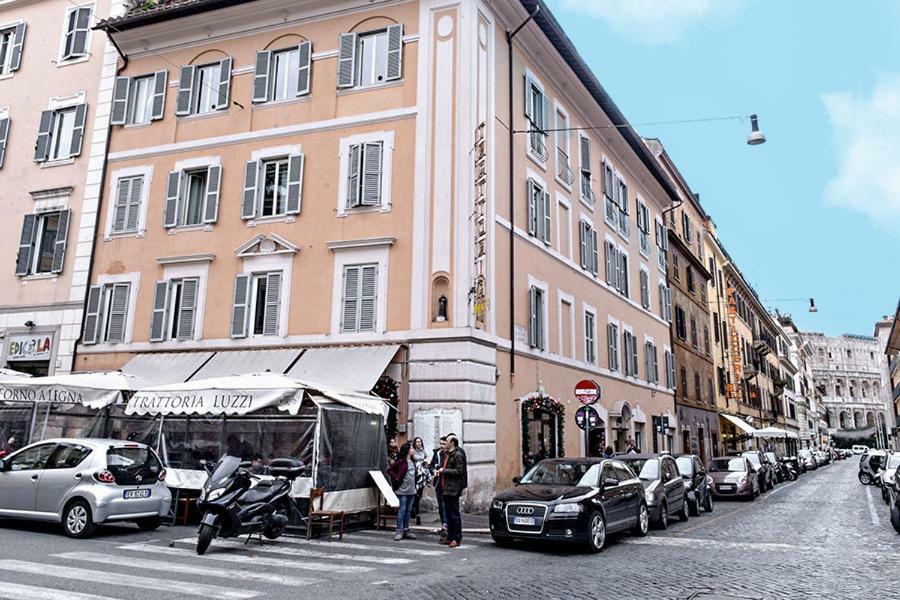 Sweet Rome Colosseo Bagian luar foto